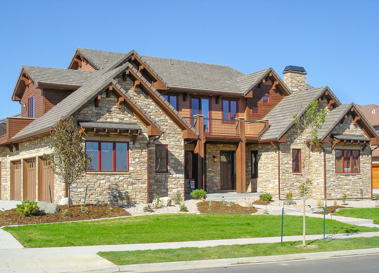 natural cobble ledge on exterior of home