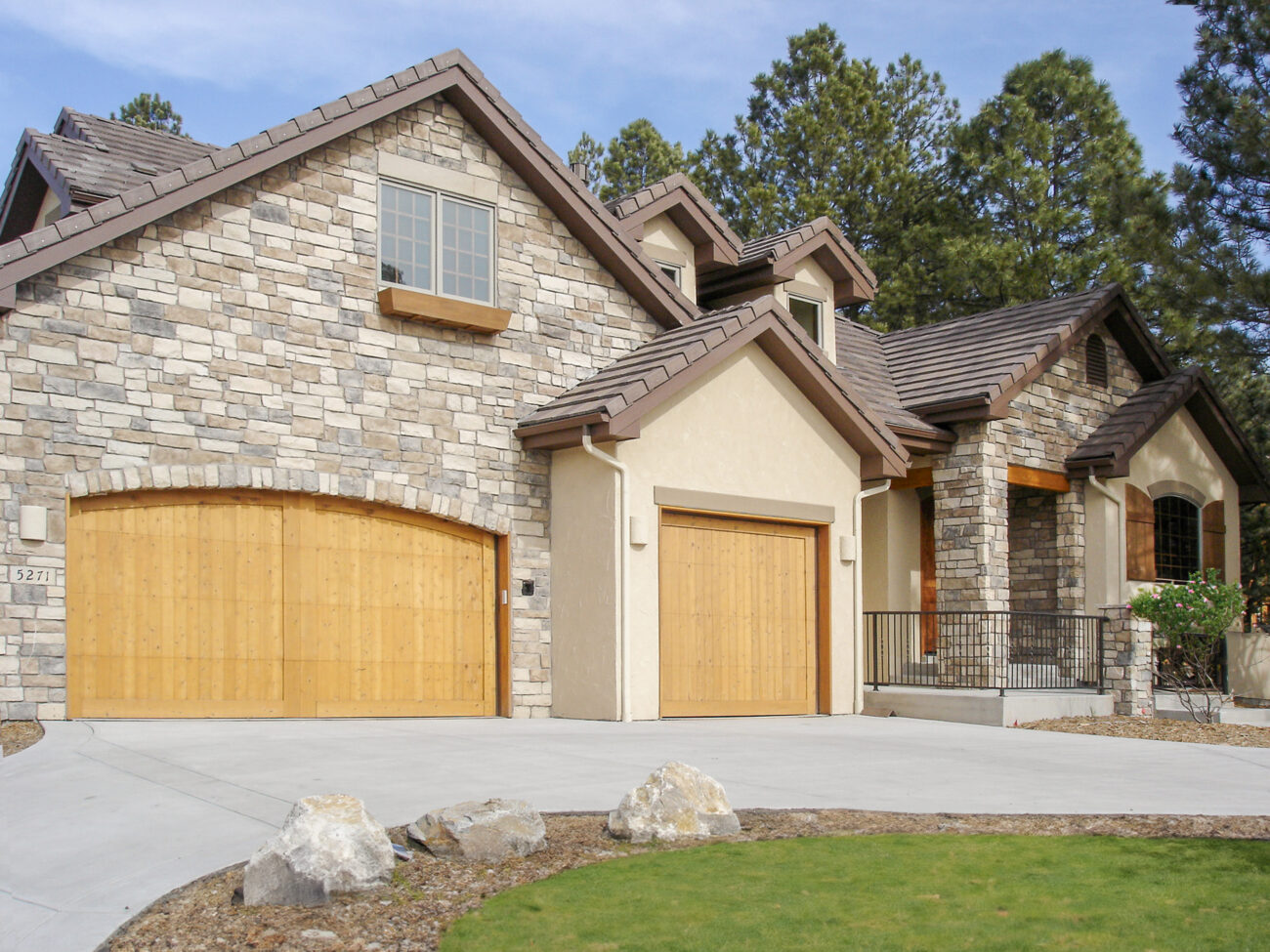 country cobble on exterior of home