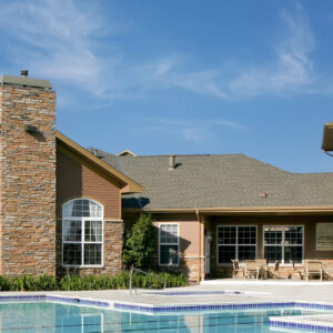 ledge stone veneer on exterior of apartment complex