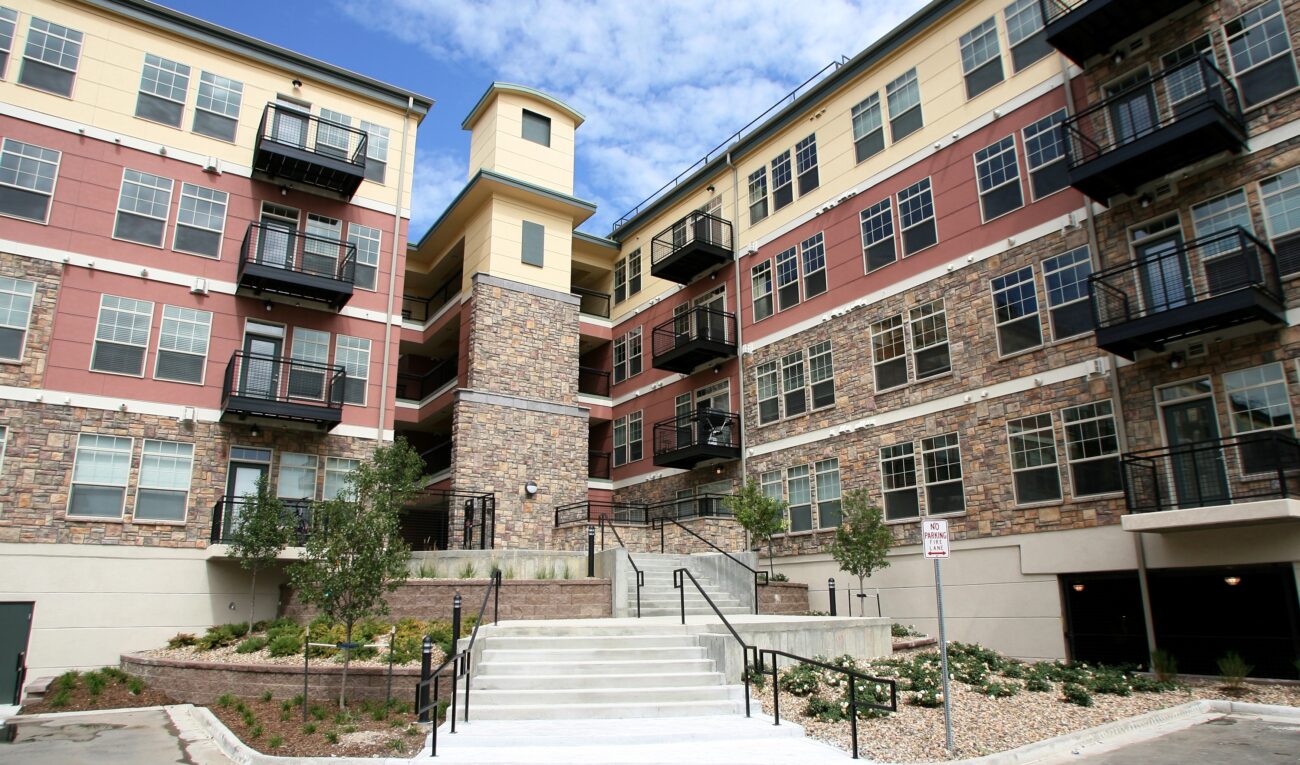 limestone exterior on apartment complex