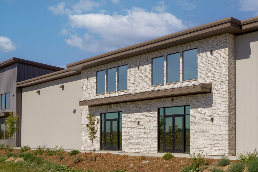 glacier ledge commercial project sunset stone veneer