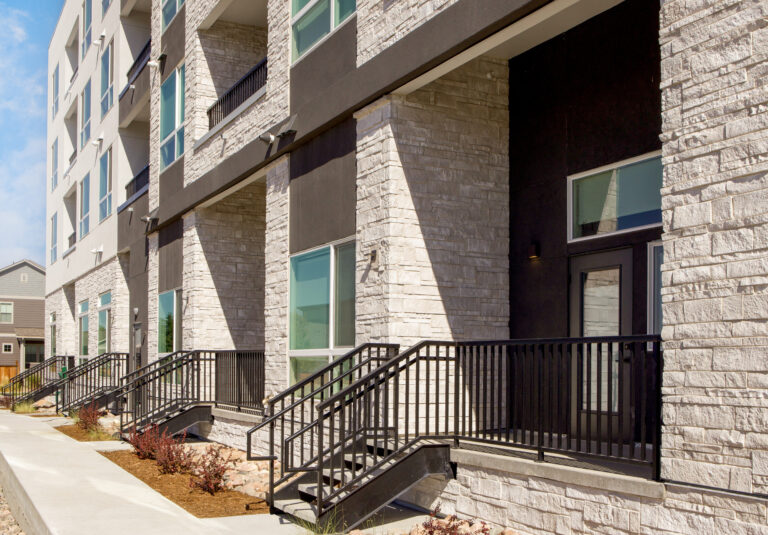 whisper canyon western ledge apartments sunset stone veneer