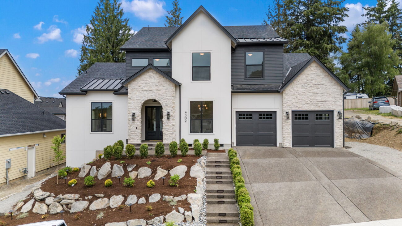 marcona cobble stone veneer on exterior